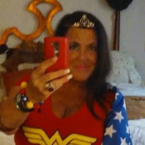 Meet your Posher, Karen